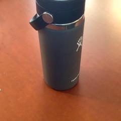 Water bottle Zwart, as reported by Artis using iLost