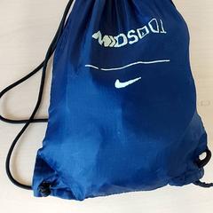 Zak donkerblauw, som rapportert av Centraal magazijn ved bruk av iLost