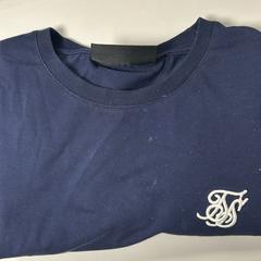 Tshirt & Socks grijze sokken/donkerblauw shirt, as reported by Haven Hotel Rotterdam using iLost