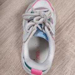 İLost kullanarak EBS OV Poeldijk tarafından bildirildiği gibi Çocuk ayakkabıları