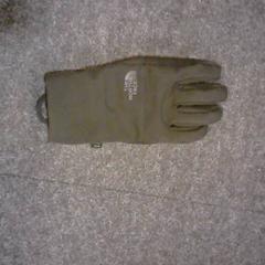 Rękawica Zwart rechts, zgłoszono przez SnowWorld Landgraaf przy użyciu iLost