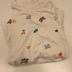 T shirt Voor kinderen, amint azt Stad Peer az iLost segítségével jelentette.