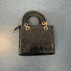 Tasje, zgłoszono przez Breng Arnhem przy użyciu iLost