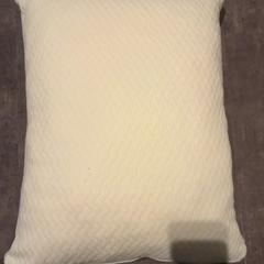 Párna, amint azt Van der Valk Hotel Haarlem az iLost segítségével jelentette.