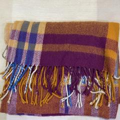 マフラー, come riportato da IKEA渋谷 utilizzando iLost