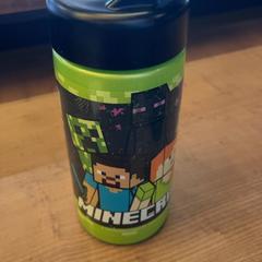 병 Minecraft thema, iLost를 사용하여 Pathé Arnhem에 보고됨