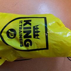 Taška plastique jaune, ako bolo nahlásené TCL pomocou iLost