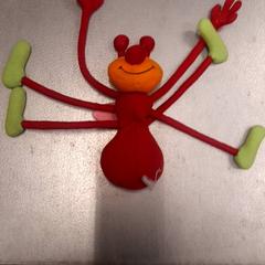 봉제 장난감 Röd grön, iLost를 사용하여 IKEA Linköping에 보고됨