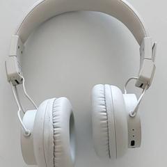 Elektronik - Koptelefoon grijs, rapporterat av Regio Oost-Vlaanderen med iLost