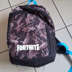 Sac à dos, a été signalé par ilévia utilisant iLost