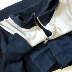 Kleding - trui, ha sido reportado por Centraal magazijn con iLost