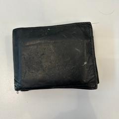 Peňaženka - Hottat, ako bolo nahlásené Centraal magazijn pomocou iLost