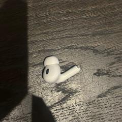 Trådløs øretelefon, som rapportert av Van der Valk Hotel Amsterdam-Amstel ved bruk av iLost