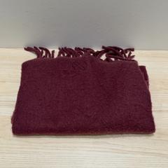 Halsduk halsduk vinröd, rapporterat av IKEA Kållered med iLost