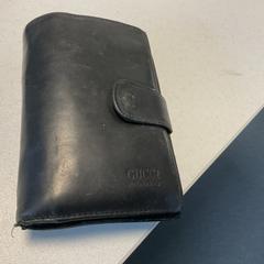 Lommebok Bos, som rapportert av Breng Arnhem ved bruk av iLost