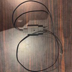 الشاحن، كما تم الإبلاغ عنه بواسطة Van der Valk Rotterdam Blijdorp عبر iLost