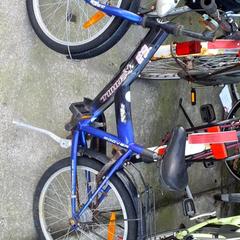 Bicicleta para niños kenhill Blauw, ha sido reportado por Stadswerk072 con iLost