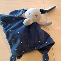 İLost kullanarak IKEA Lyon Grand Parilly tarafından bildirildiği gibi Sevimli tokat