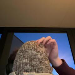 Txapela Bruin wit, gisa salatu by Regio Limburg - Leuven iLost erabiliz