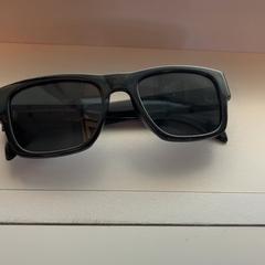 サングラス がiLostで Arriva Limburg Noord によって報告されました