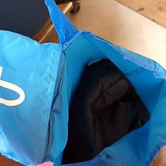 Bags with stuff, som rapportert av BOAT&CO ved bruk av iLost