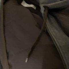 Chaqueta, segundo informou Van der Valk Hotel Heerlen usando iLost