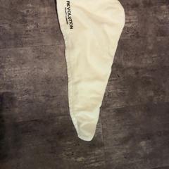 Tovallola Wit revolutuon, segons ha informat Van der Valk Hotel Haarlem mitjançant iLost