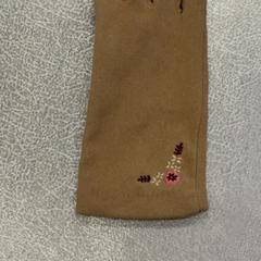 手袋 がiLostで IKEA Tokyo-Bay によって報告されました