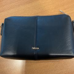 Bag van Pinto, Italie, som rapportert av Gemeente Amsterdam - Bureau Gevonden Voorwerpen ved bruk av iLost