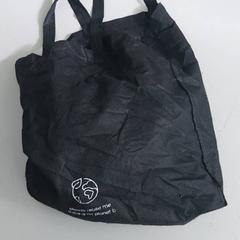 バッグ Linnen tas がiLostで Regio West-Vlaanderen によって報告されました