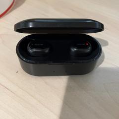 イヤホン がiLostで Pathé Tilburg Stappegoor によって報告されました