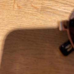 색안경, iLost를 사용하여 Designer Outlet Roermond에 보고됨