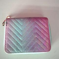 Cartera monnaie, segons ha informat Twisto mitjançant iLost