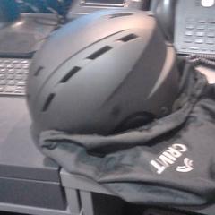 ヘルメット がiLostで SnowWorld Landgraaf によって報告されました