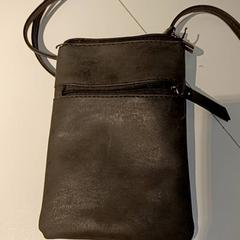 Borsa Zwart leer, come riportato da IKEA Groningen utilizzando iLost