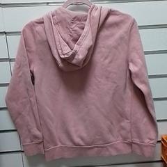 Tröja, rapporterat av ilévia med iLost