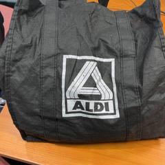 Handtasche, gemeldet von Arriva Achterhoek-Rivierenland über iLost