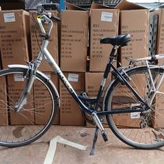 Dámské kolo Bikkel Zilver-Blauw, jak nahlášeno Fietsdepot Hasselt pomocí iLost