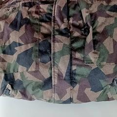 Veste, a été signalé par Centraal magazijn utilisant iLost