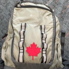 Plecak, zgłoszono przez Connexxion Amstelland-Meerlanden Schiphol Zuid przy użyciu iLost