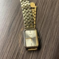 Orologio Goudkleurig horloge, come riportato da Pathé Ede utilizzando iLost