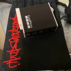 付属品 & バッテリー GoPro battery + bag がiLostで KABUL à GoGo / Teatro によって報告されました