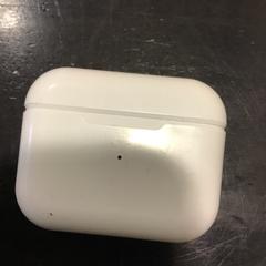 Earphone case, zoals gemeld door U-OV Utrecht met iLost