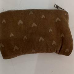 Portefeuille, a été signalé par allGo Almere utilisant iLost