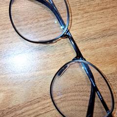 Glasögon, rapporterat av Qbuzz DMG med iLost