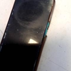 Telefon Redmi, jak nahlášeno Hermes Eindhoven pomocí iLost