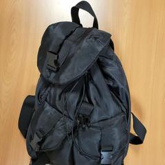 Ryggsäck zwart, rapporterat av Connexxion Noord Holland Noord Alkmaar med iLost