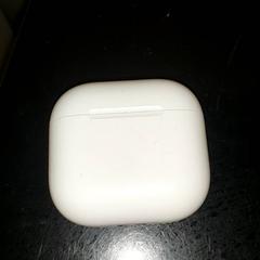 Elettronica - Bluetooth case, come riportato da Regio Antwerpen - Brussel utilizzando iLost