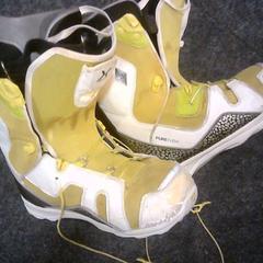 Skischoenen, zgłoszono przez SnowWorld Landgraaf przy użyciu iLost