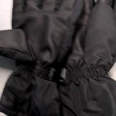 Kesztyű, amint azt Arriva Friesland / Groningen az iLost segítségével jelentette.